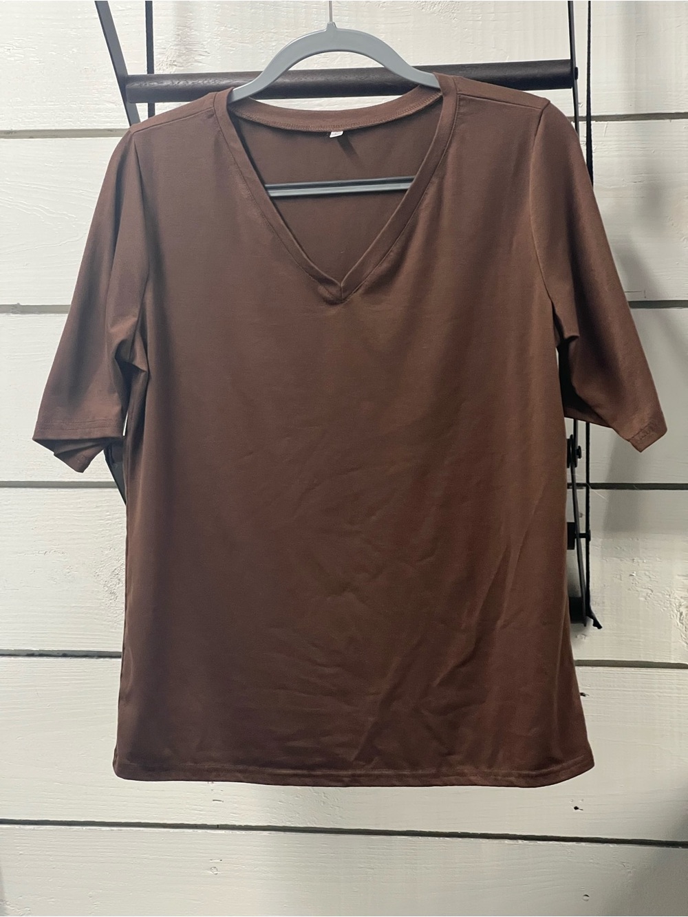 Everyday V-Neck Short Sleeve Top — Brown